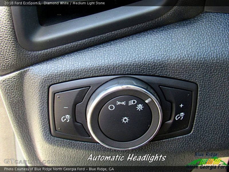 Diamond White / Medium Light Stone 2018 Ford EcoSport S