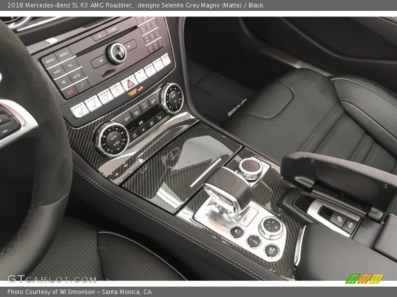 Controls of 2018 SL 63 AMG Roadster