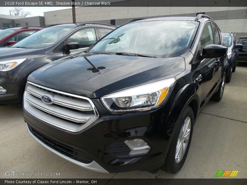 Shadow Black / Charcoal Black 2018 Ford Escape SE 4WD