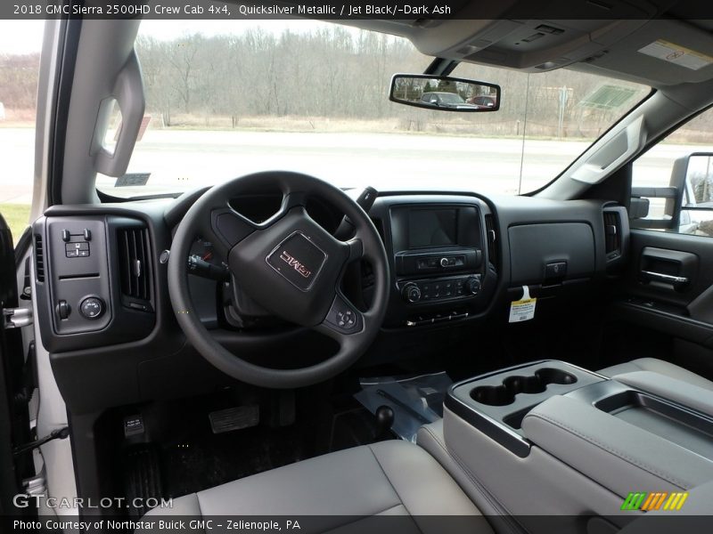 Quicksilver Metallic / Jet Black/­Dark Ash 2018 GMC Sierra 2500HD Crew Cab 4x4
