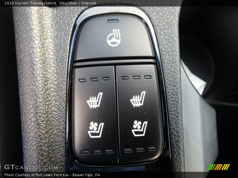 Silky Silver / Charcoal 2018 Kia Niro Touring Hybrid