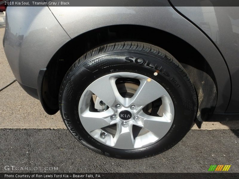 Titanium Gray / Black 2018 Kia Soul