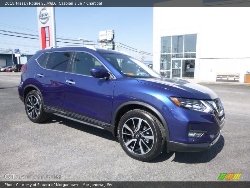 Front 3/4 View of 2018 Rogue SL AWD
