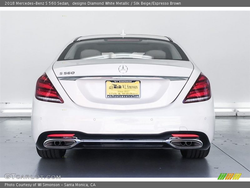 designo Diamond White Metallic / Silk Beige/Espresso Brown 2018 Mercedes-Benz S 560 Sedan