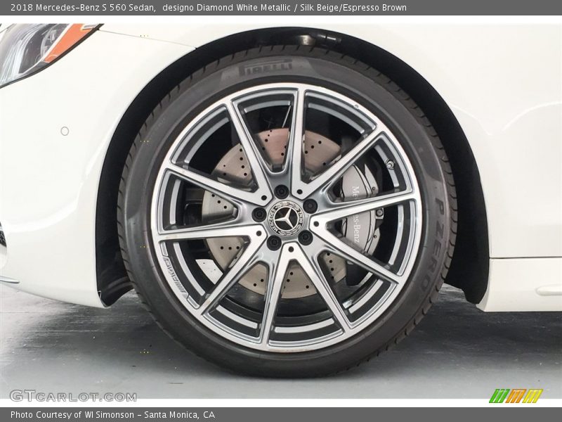 designo Diamond White Metallic / Silk Beige/Espresso Brown 2018 Mercedes-Benz S 560 Sedan