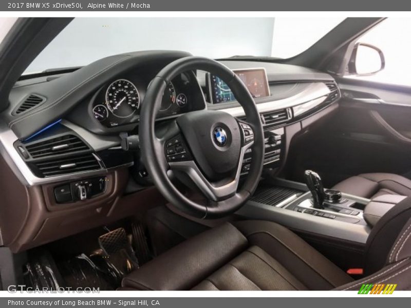 Alpine White / Mocha 2017 BMW X5 xDrive50i