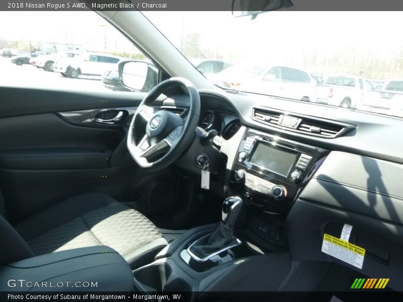 Magnetic Black / Charcoal 2018 Nissan Rogue S AWD