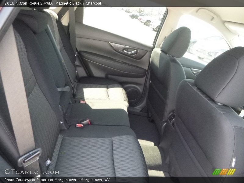 Magnetic Black / Charcoal 2018 Nissan Rogue S AWD