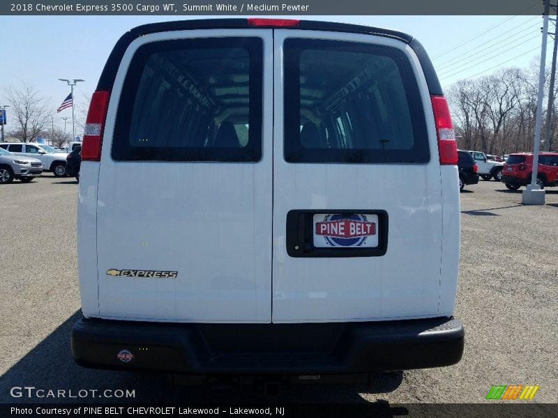 Summit White / Medium Pewter 2018 Chevrolet Express 3500 Cargo WT