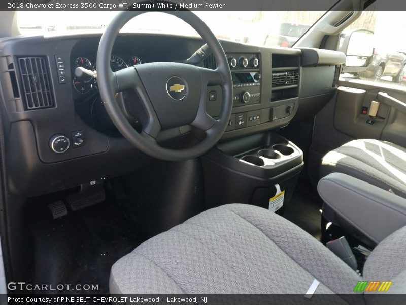 Summit White / Medium Pewter 2018 Chevrolet Express 3500 Cargo WT