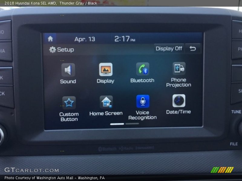 Controls of 2018 Kona SEL AWD