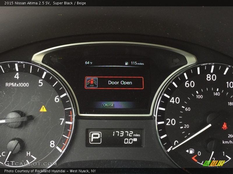 Super Black / Beige 2015 Nissan Altima 2.5 SV