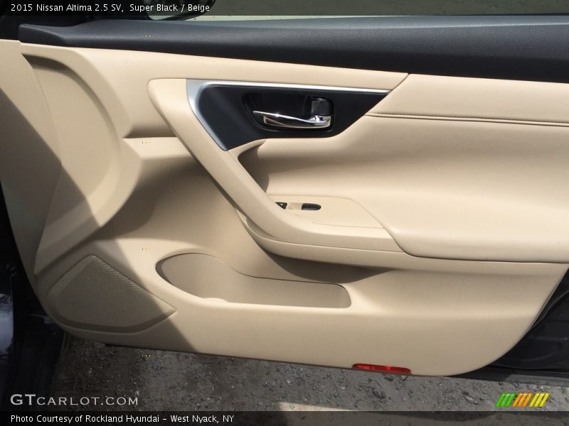 Super Black / Beige 2015 Nissan Altima 2.5 SV