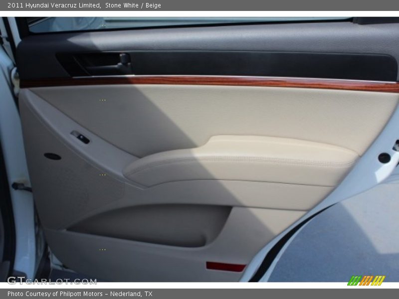 Stone White / Beige 2011 Hyundai Veracruz Limited