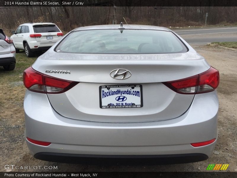 Silver / Gray 2014 Hyundai Elantra SE Sedan