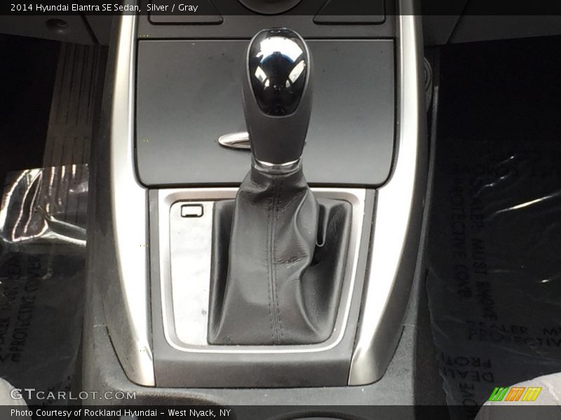 Silver / Gray 2014 Hyundai Elantra SE Sedan