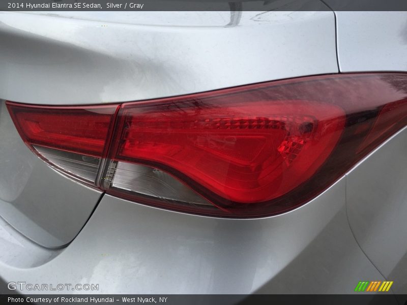 Silver / Gray 2014 Hyundai Elantra SE Sedan