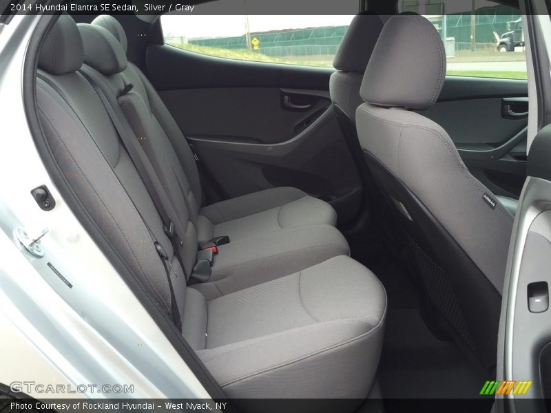 Silver / Gray 2014 Hyundai Elantra SE Sedan