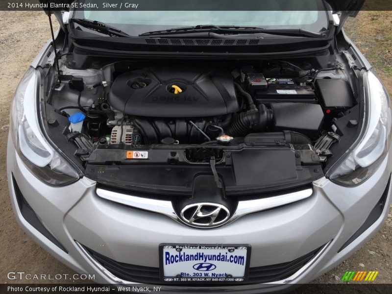 Silver / Gray 2014 Hyundai Elantra SE Sedan