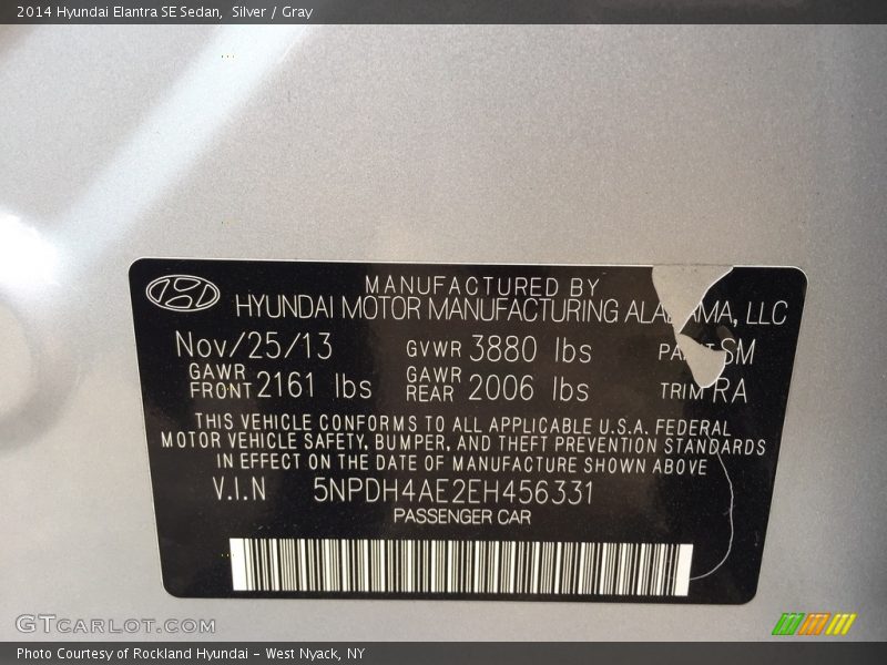 Silver / Gray 2014 Hyundai Elantra SE Sedan