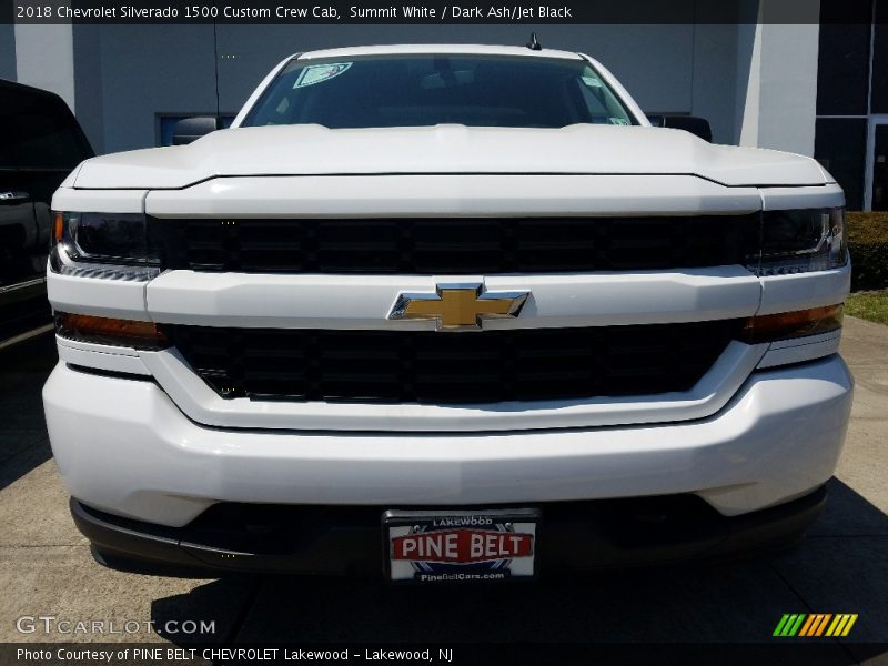 Summit White / Dark Ash/Jet Black 2018 Chevrolet Silverado 1500 Custom Crew Cab