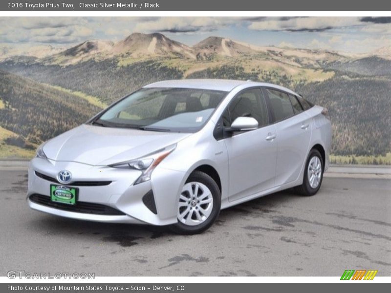 Classic Silver Metallic / Black 2016 Toyota Prius Two