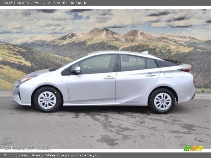 Classic Silver Metallic / Black 2016 Toyota Prius Two