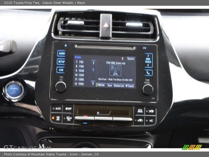 Classic Silver Metallic / Black 2016 Toyota Prius Two