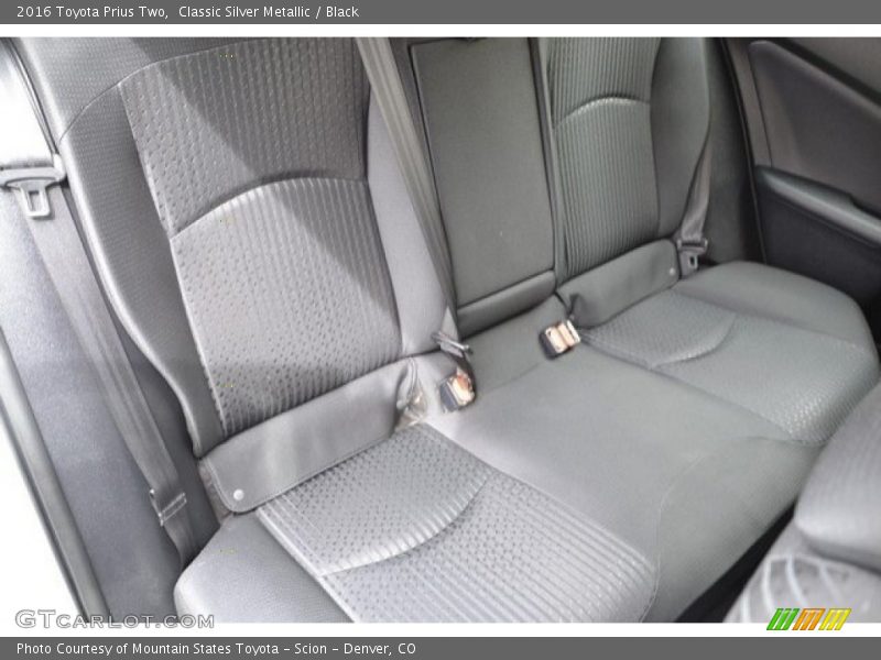 Classic Silver Metallic / Black 2016 Toyota Prius Two