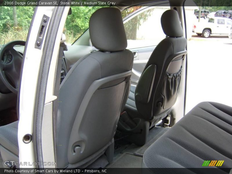 Stone White / Medium Slate Gray 2006 Dodge Grand Caravan SE