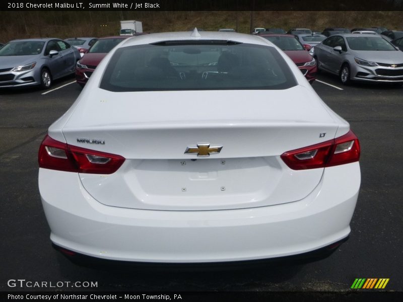 Summit White / Jet Black 2018 Chevrolet Malibu LT