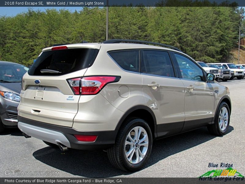 White Gold / Medium Light Stone 2018 Ford Escape SE