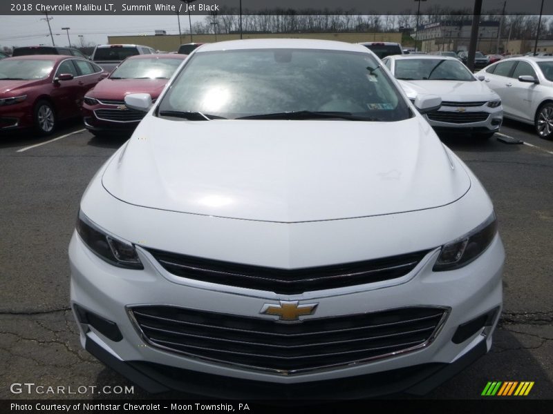 Summit White / Jet Black 2018 Chevrolet Malibu LT