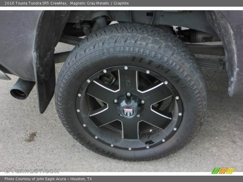 Magnetic Gray Metallic / Graphite 2016 Toyota Tundra SR5 CrewMax