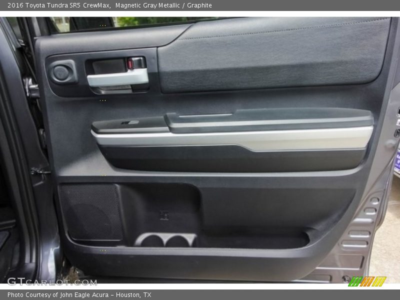 Magnetic Gray Metallic / Graphite 2016 Toyota Tundra SR5 CrewMax