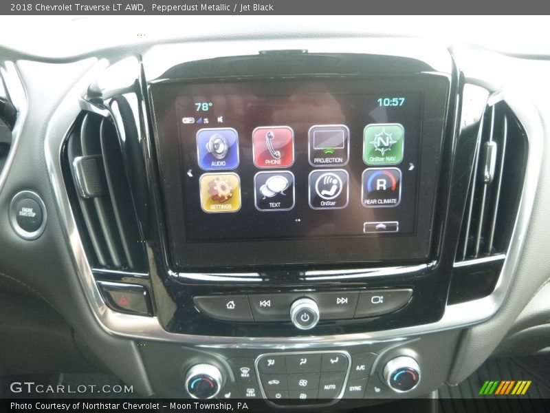Pepperdust Metallic / Jet Black 2018 Chevrolet Traverse LT AWD