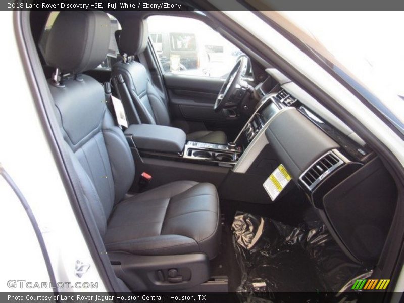 Fuji White / Ebony/Ebony 2018 Land Rover Discovery HSE