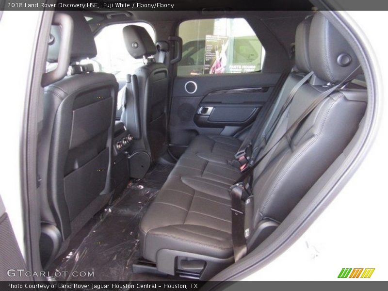Fuji White / Ebony/Ebony 2018 Land Rover Discovery HSE