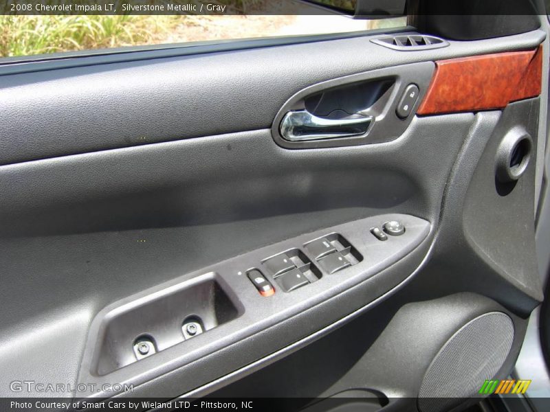 Silverstone Metallic / Gray 2008 Chevrolet Impala LT