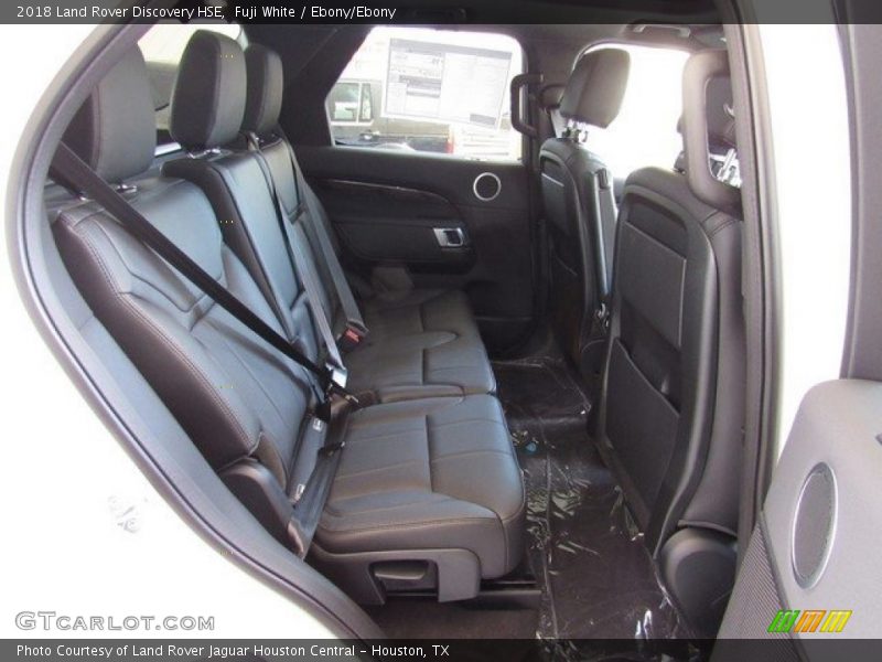 Fuji White / Ebony/Ebony 2018 Land Rover Discovery HSE