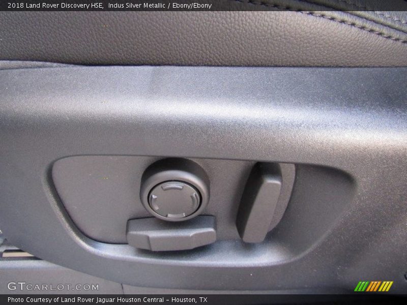 Indus Silver Metallic / Ebony/Ebony 2018 Land Rover Discovery HSE