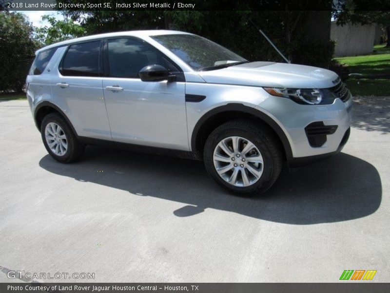 Indus Silver Metallic / Ebony 2018 Land Rover Discovery Sport SE