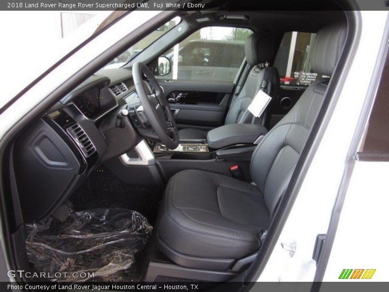 Fuji White / Ebony 2018 Land Rover Range Rover Supercharged LWB