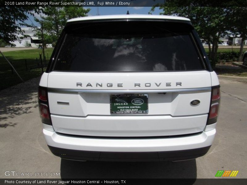 Fuji White / Ebony 2018 Land Rover Range Rover Supercharged LWB