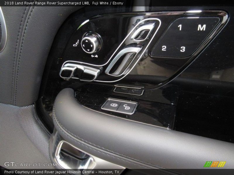 Fuji White / Ebony 2018 Land Rover Range Rover Supercharged LWB