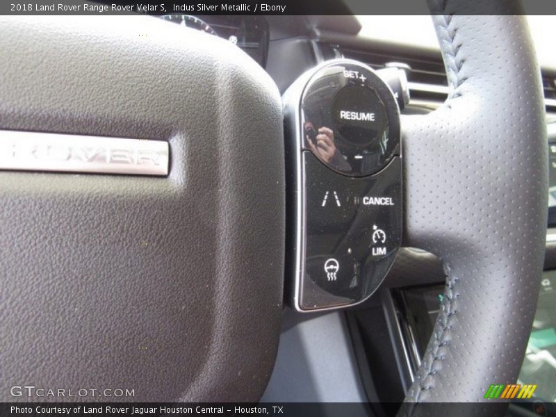 Indus Silver Metallic / Ebony 2018 Land Rover Range Rover Velar S