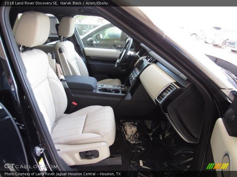Narvik Black / Acorn/Ebony 2018 Land Rover Discovery SE