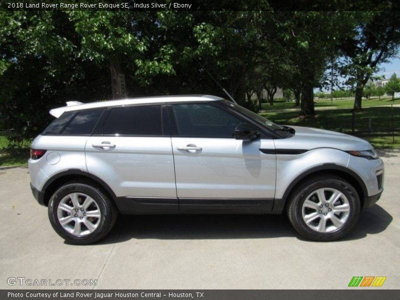 Indus Silver / Ebony 2018 Land Rover Range Rover Evoque SE