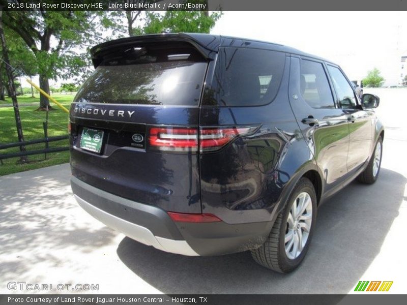 Loire Blue Metallic / Acorn/Ebony 2018 Land Rover Discovery HSE