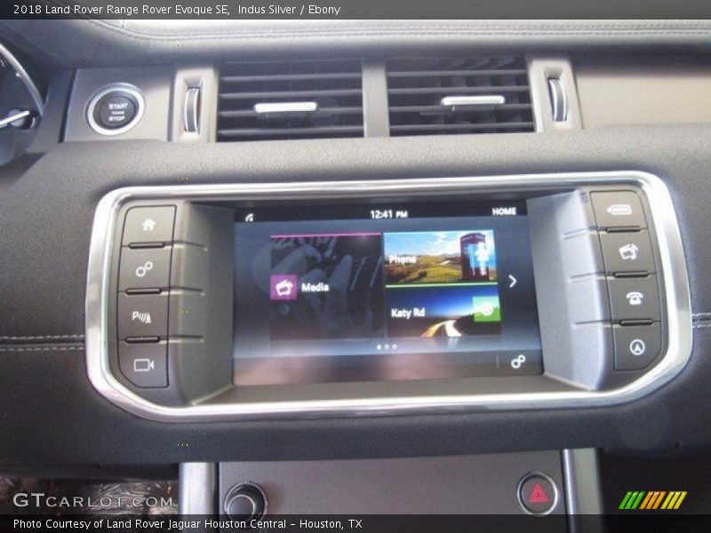 Indus Silver / Ebony 2018 Land Rover Range Rover Evoque SE